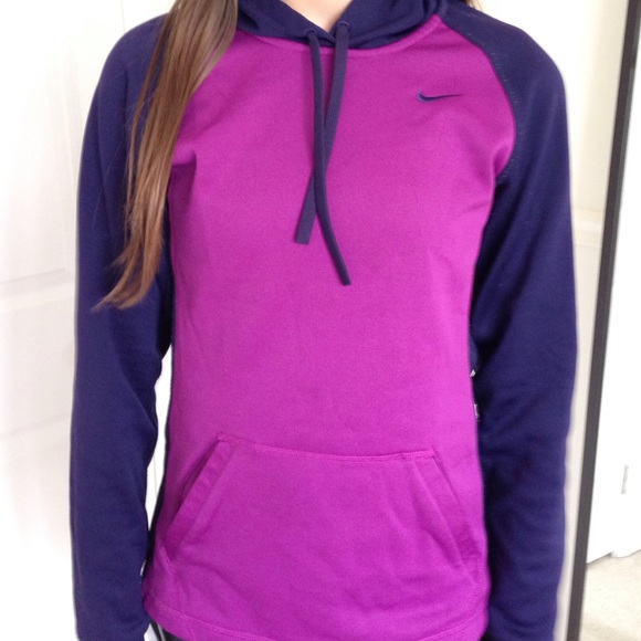 Nike purple sweatshirt