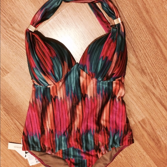 Swimsuit One-Piece - Picture 4 of 4