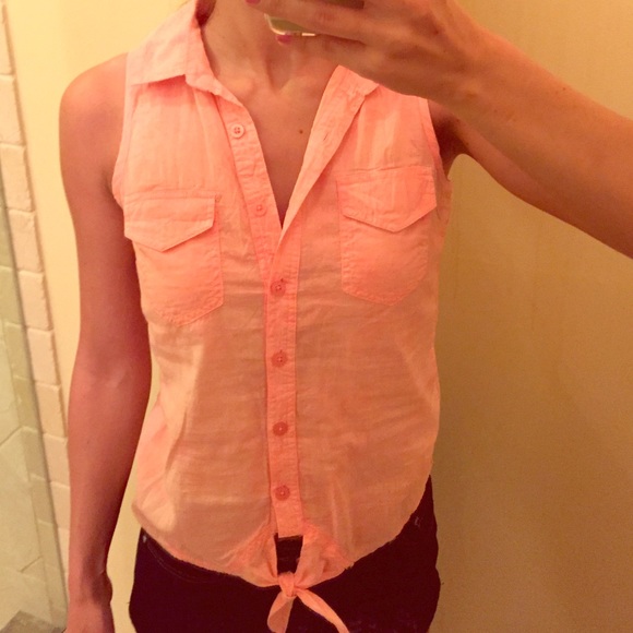 Button-up collared tank top