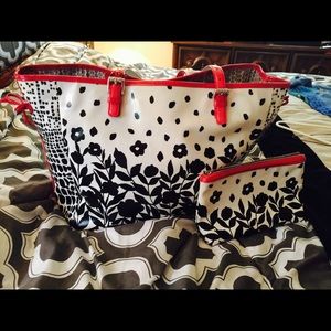 Tote bag and a matching make up bag