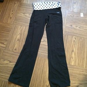 SALE TIL MIDNIGHT 💕 PINK yogas