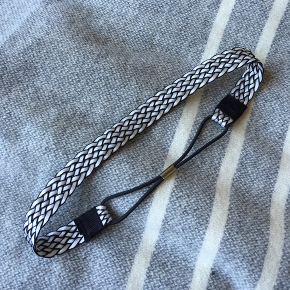 Anthropologie Accessories - Black and white headband.