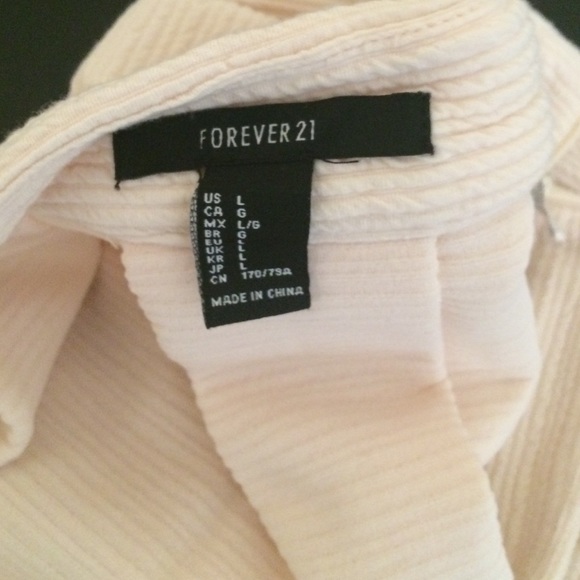 Forever 21 skater skirt! - Picture 3 of 3