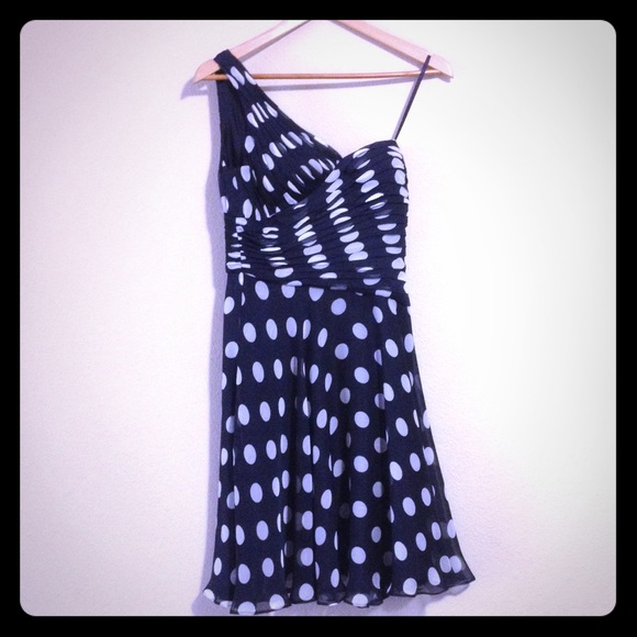Adrianna Papell Occasions dress