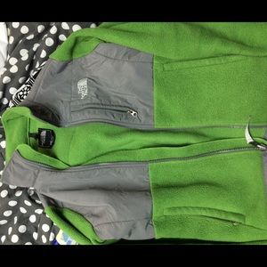 North face Denali in green