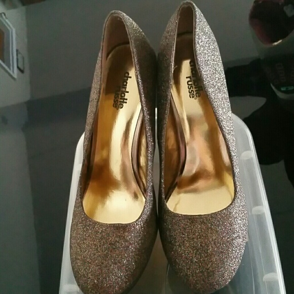 Shoes - Picture 2 of 2