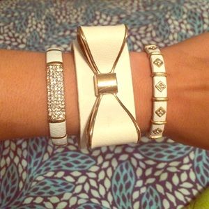 White & gold bracelet stack and necklace set!