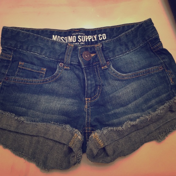 Mossimo shorts. In good condition. Very comfy