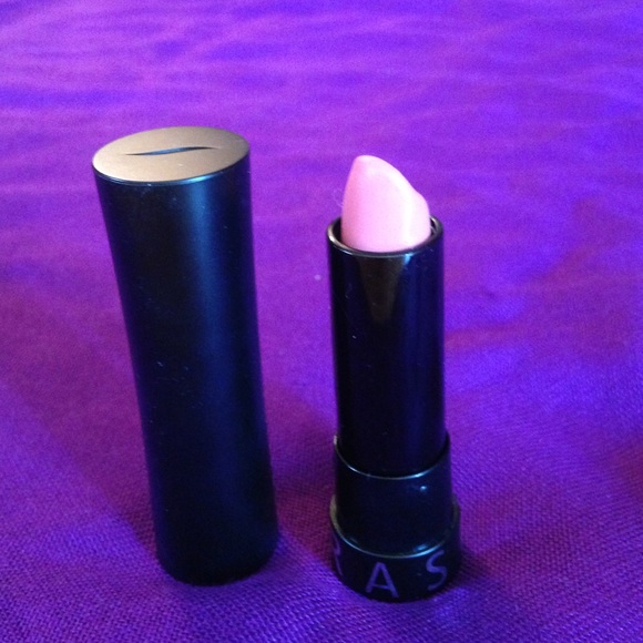 Sephora Lipstick in 'Little Treat'