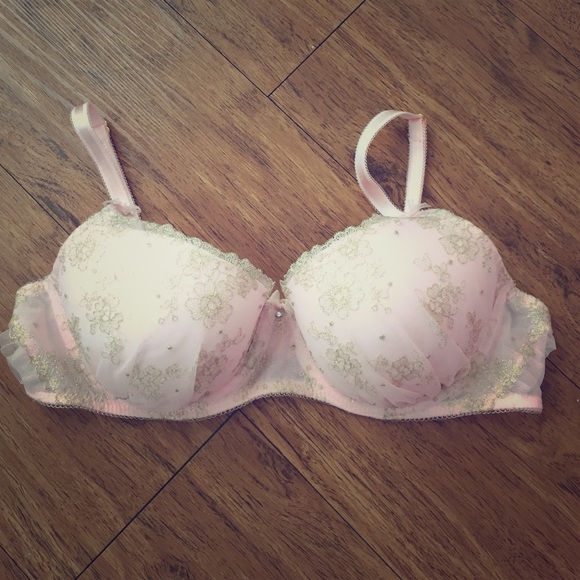 Victoria's Secret Dream Angels Demi 34C Never Worn