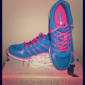 Skechers Sz 6 HOT PINK & BLUE Athletic Shoes