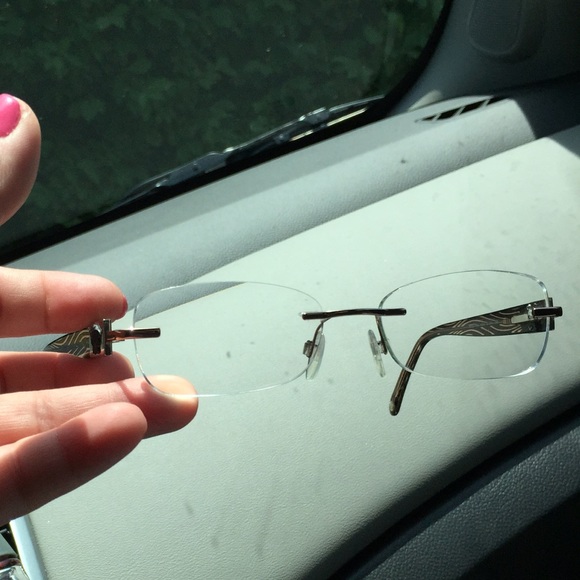 Authentic Versace Rimless Glasses 💁🏻 - Picture 2 of 6