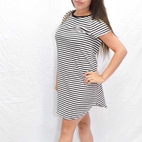 T-Shirt Dress - Picture 1 of 1