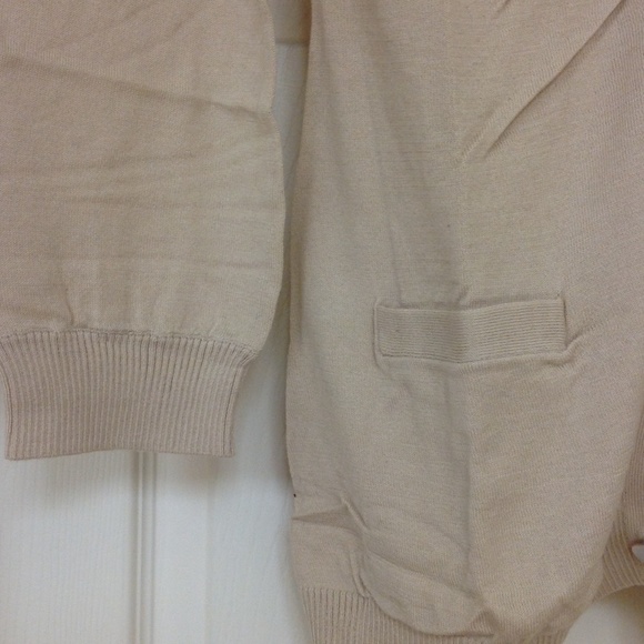 Ladies V-Neck Cardigan With Ruching - Picture 3 of 3