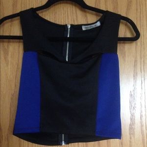 Arden B Blue and black crop top