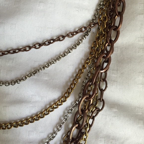 Necklace and Earring set - Picture 3 of 4