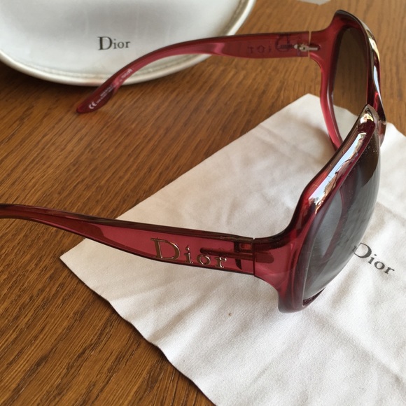?Host Pick 1/16? Dior pink sunglasses display picture 2