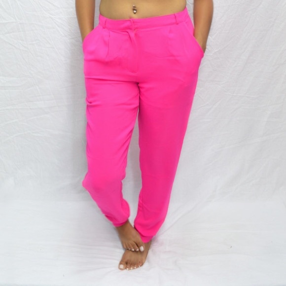 Hot pink trousers - Picture 1 of 2
