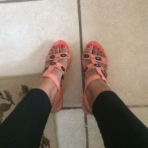 Pink H&M heels/wedges