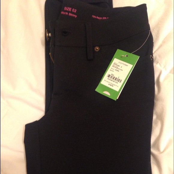 Lilly Pulitzer NWT black Worth Skinny Mini jeans - Picture 4 of 4