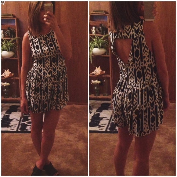 Romper | aztec print romper - Picture 4 of 4