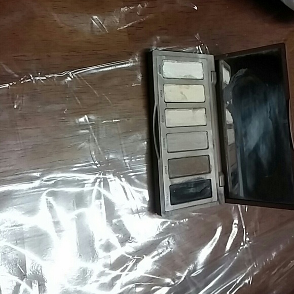 Urban decay naked basics trade