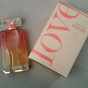 Victoria Secret Love is Heavenly perfume