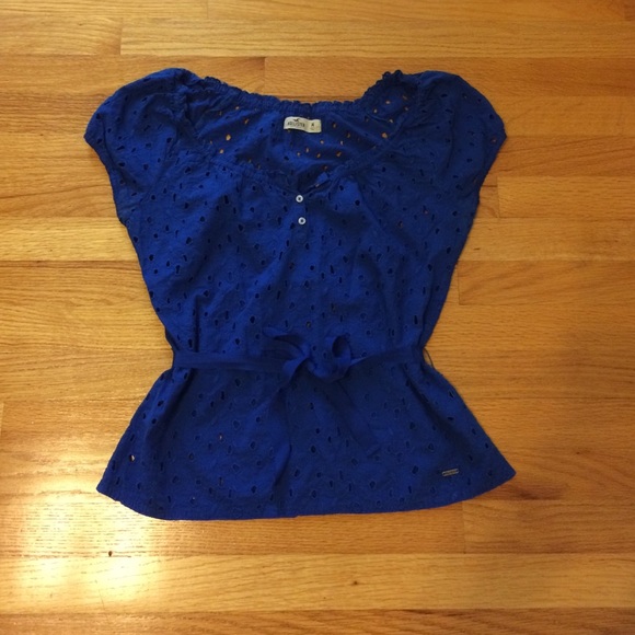 Hollister short sleeve shirt
