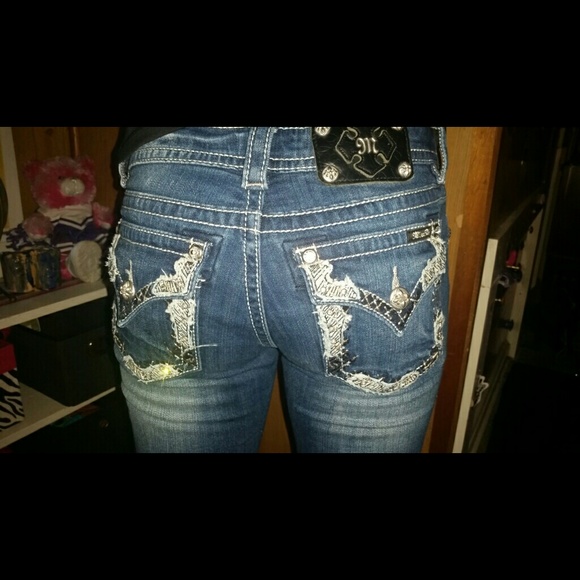 FINAL PRICE CUT......Miss Me jeans