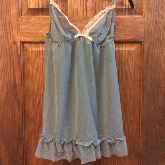 Gap Body Lace Slip