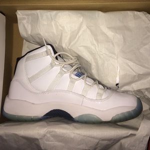 Legend Blue 11s 😍