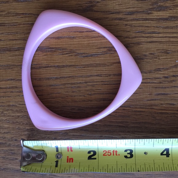 SOLD 2 Vintage pastel pink bangles - Picture 2 of 4