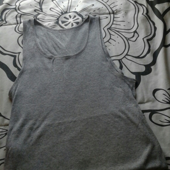 Grey muscle tank