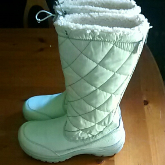 are genuine uggs waterproof are genuine uggs waterproof