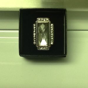 Beautiful Elongated Diamond Ring