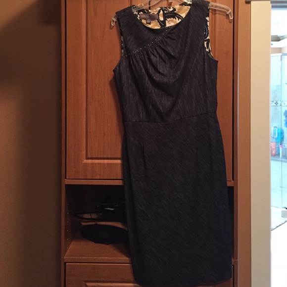 Donna Ricco Dark Dress