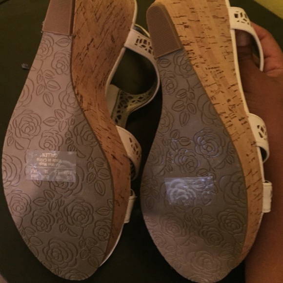 Wedges - Picture 3 of 4