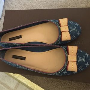 Louis Vuitton denim ballet flats