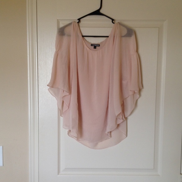 Nude blouse (light pink)