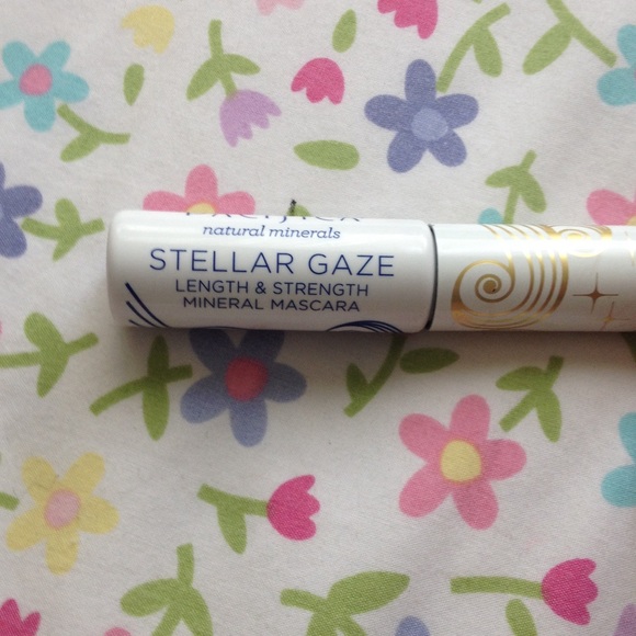 Pacifica stellar gaze mineral mascara
