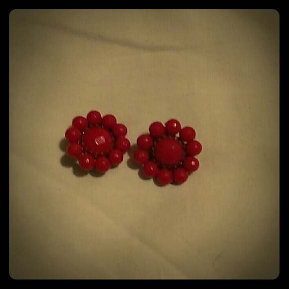 Vintage red clip on earrings
