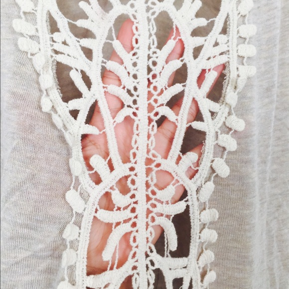 ❌SOLD❌Urban Outfitters Lace Vintage Top - Picture 4 of 4