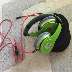 beats by dr.dre green headphones
