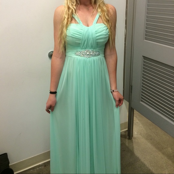 Prom dress! - Picture 3 of 3