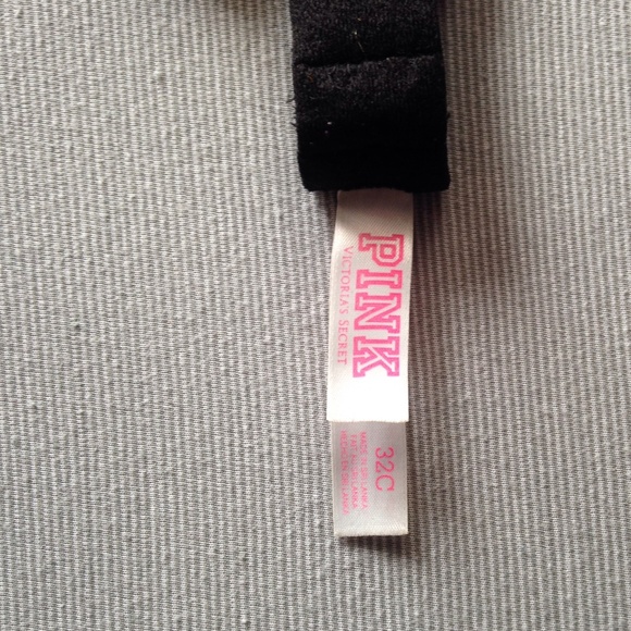 Pink bra - Picture 3 of 3