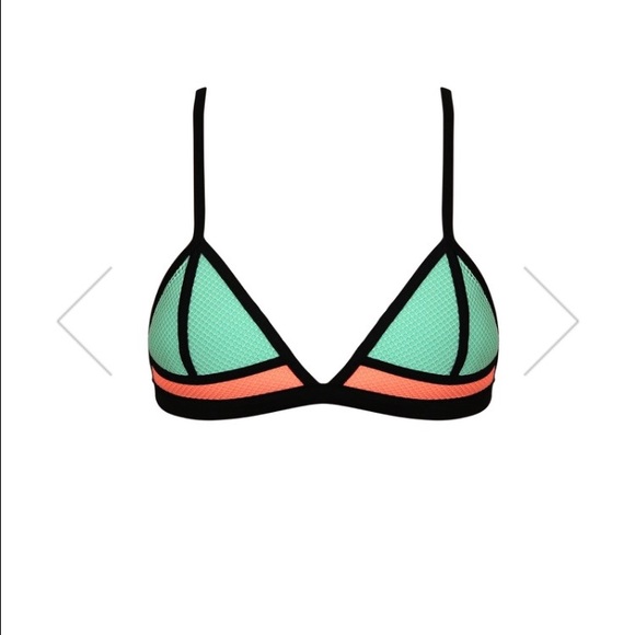 Authentic triangl top.