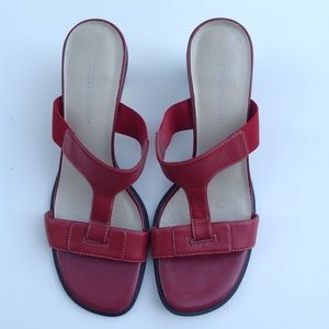 Red leather Worthington sandals slides shoes 6.5