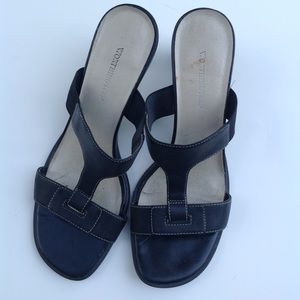 Black leather slides sandals Worthington shoes 6.5