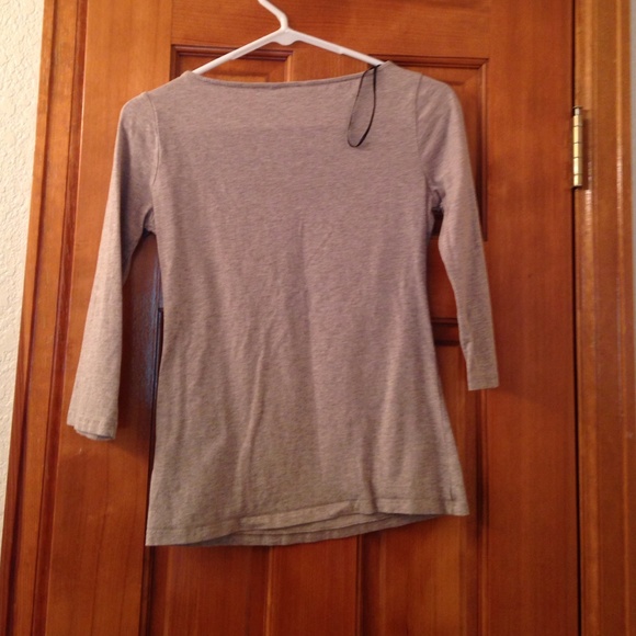 Tan shirt - Picture 2 of 3