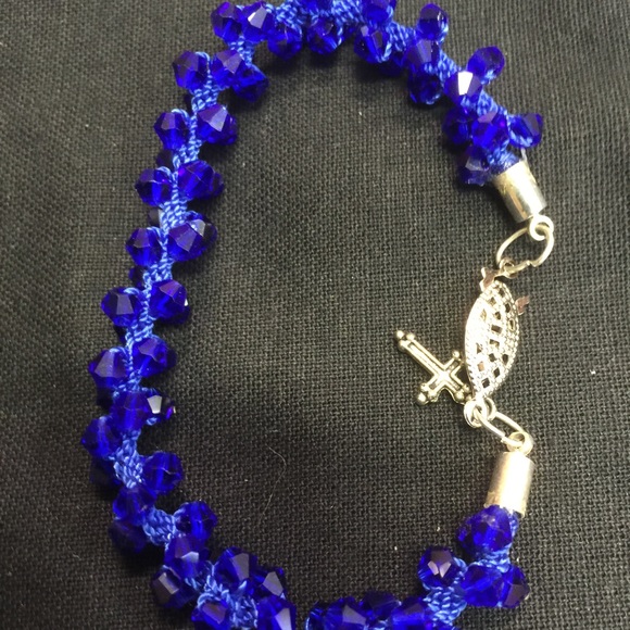 Blue crystal hand woven beaded bracelets - Picture 2 of 2